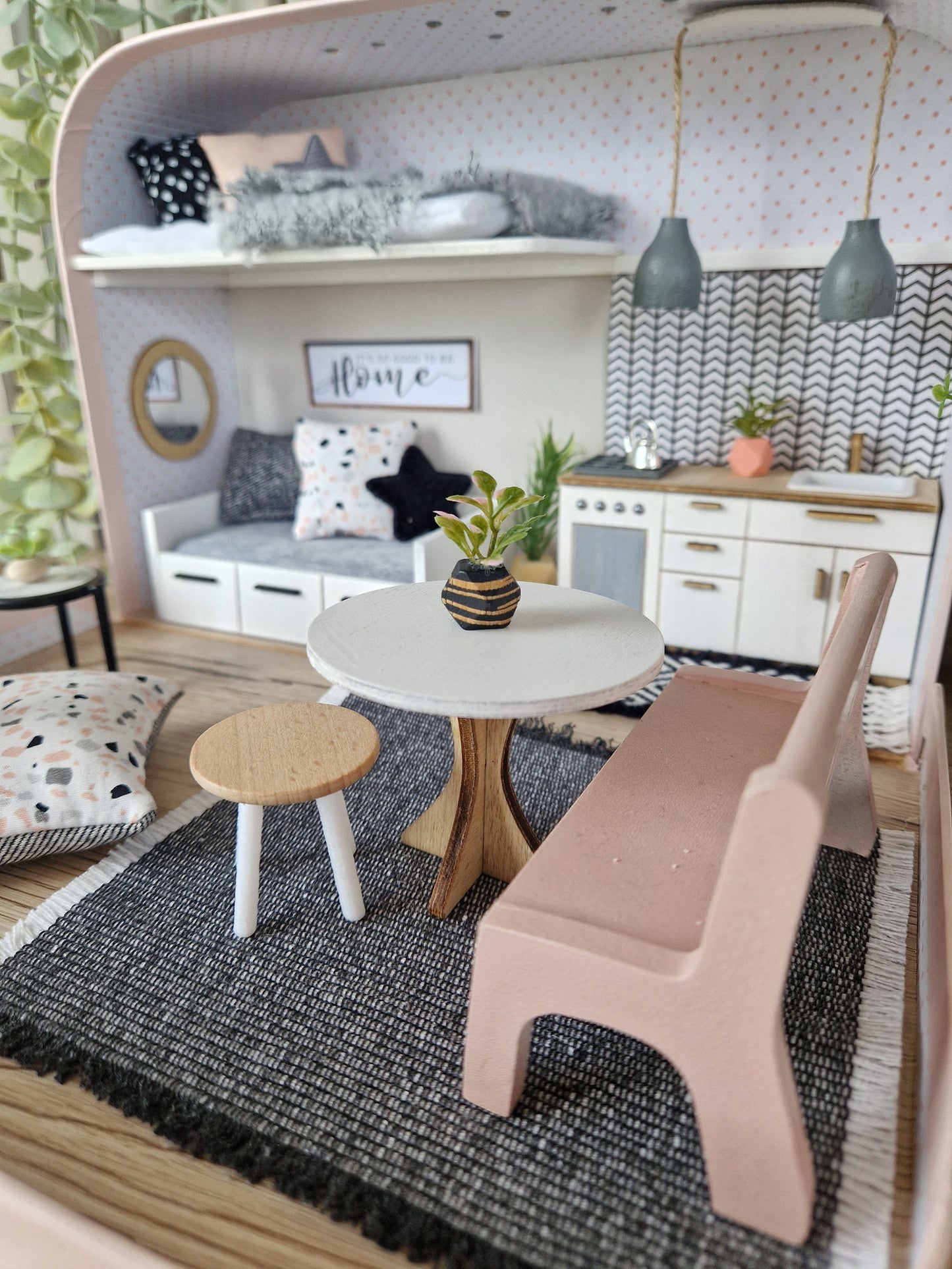 Blush Blueberry – Puppenhaus mit mittelgroßem Koffer