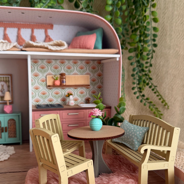 Die Übernachtungssuite – Großes Koffer-Puppenhaus