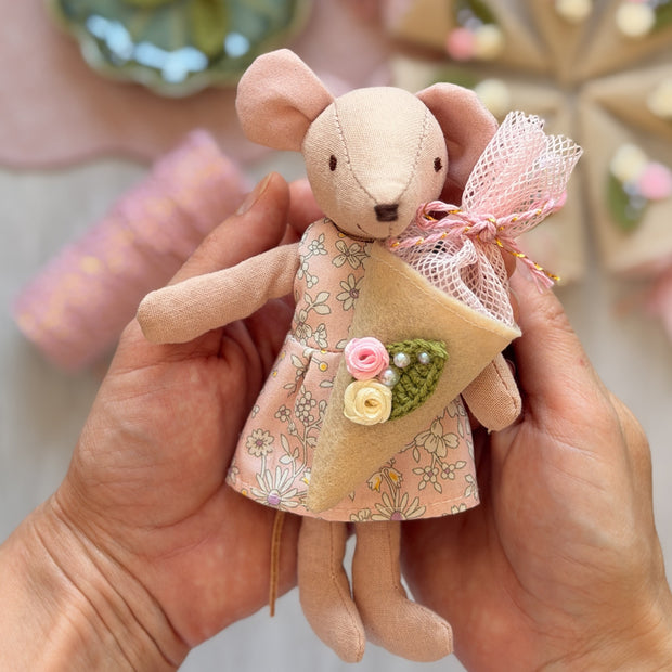 Mini-Schultüte – Handgefertigte Miniatur-Schultüte für kleine Freunde