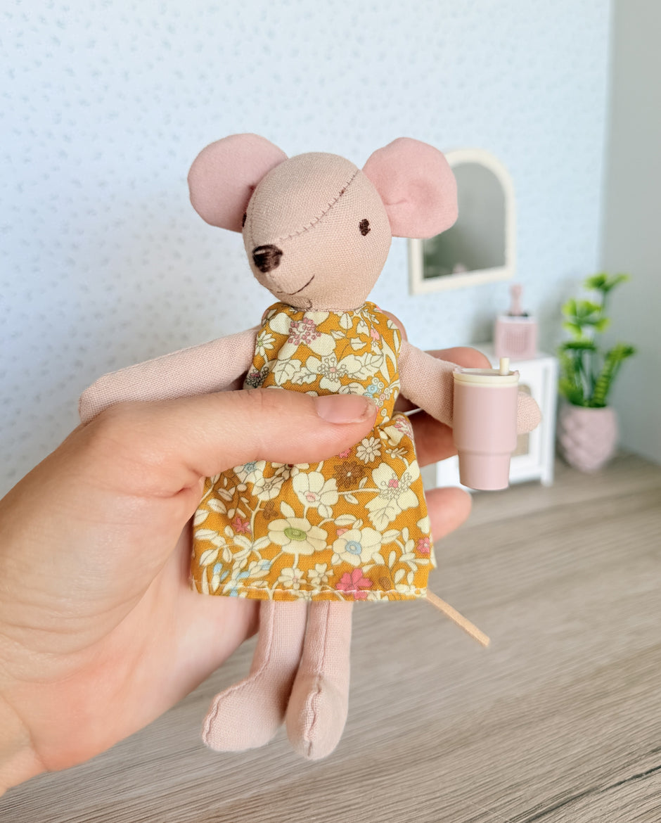 Tiny School Cone (Schultüte) for dolls and mice, handmade miniature – photo 9