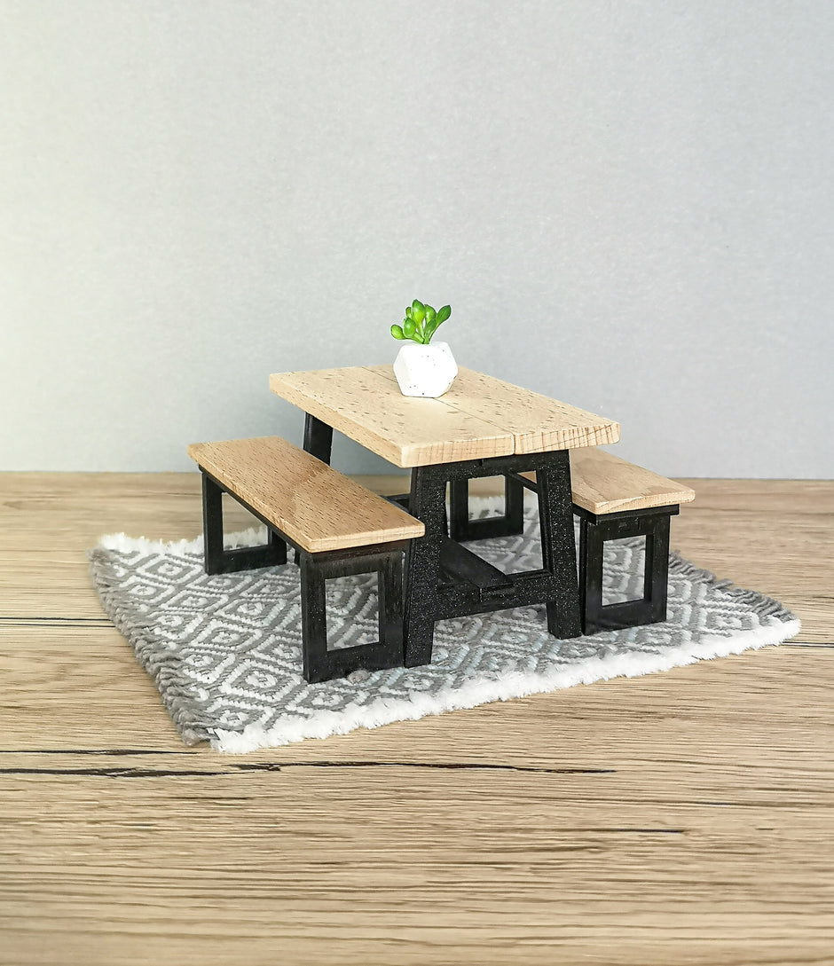 Miniatur-Essgruppe im Maßstab 1:12, Schwarz & Holz, moderne Miniatur-Puppenhausmöbel (perfekt für Ikea-Puppenhäuser)