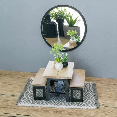 Miniatur-Essgruppe im Maßstab 1:12, Schwarz & Holz, moderne Miniatur-Puppenhausmöbel (perfekt für Ikea-Puppenhäuser)