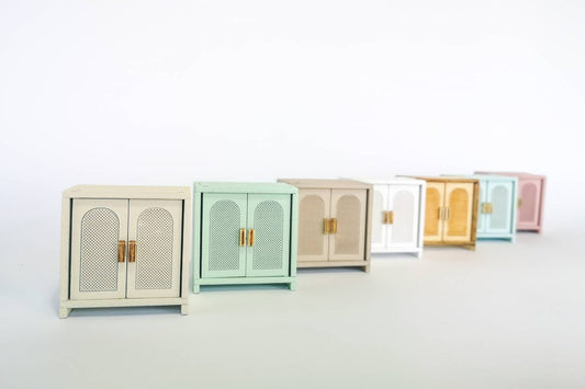 Puppenhausschrank, Miniatur-Sidebord, moderne Miniatur-Maileg-Mäusemöbel, Maßstab 1:12