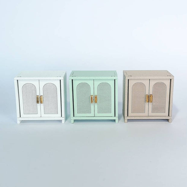 Puppenhausschrank, Miniatur-Sidebord, moderne Miniatur-Maileg-Mäusemöbel, Maßstab 1:12