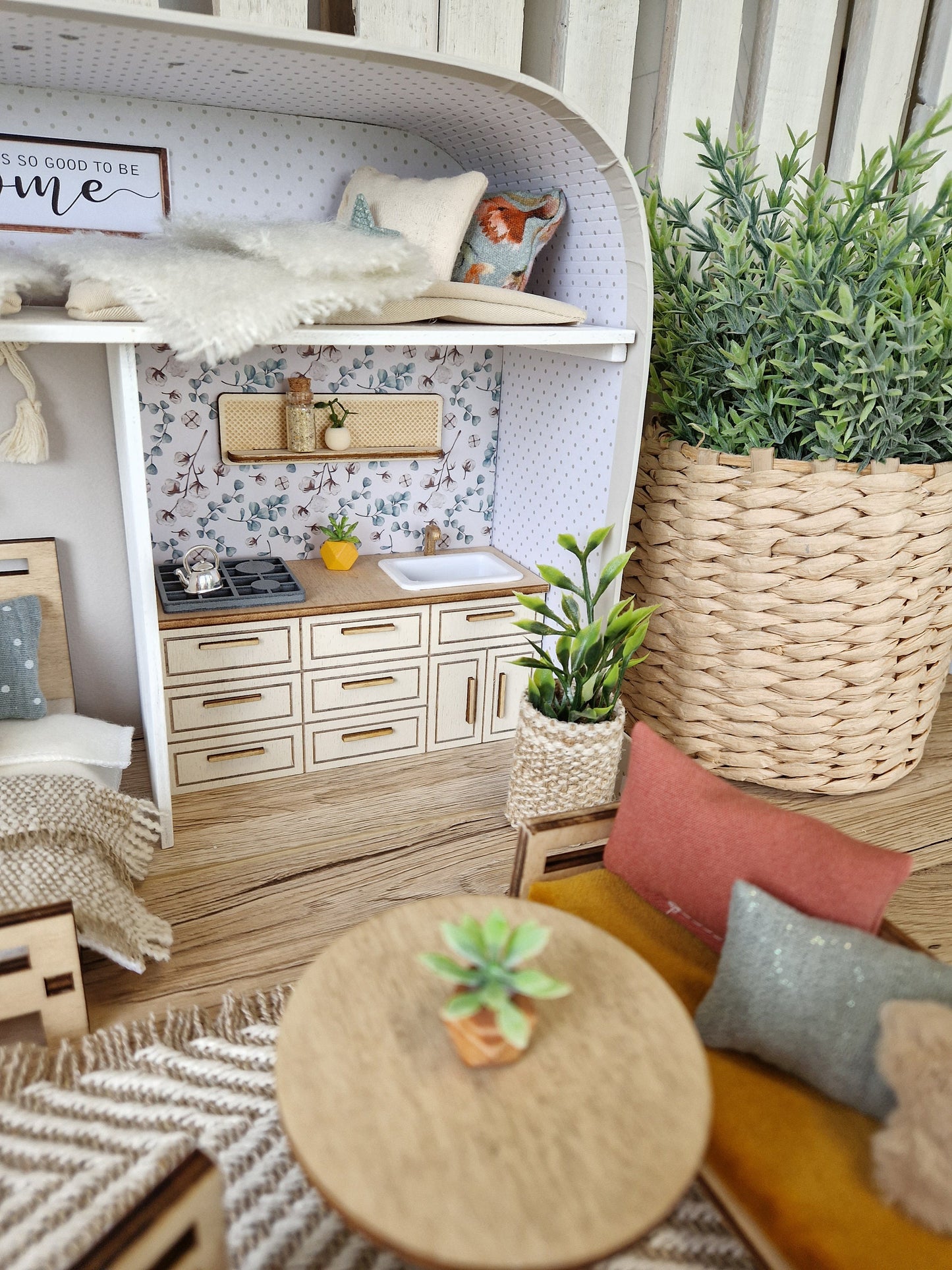 Bluebird Cottage – Großes Koffer-Puppenhaus