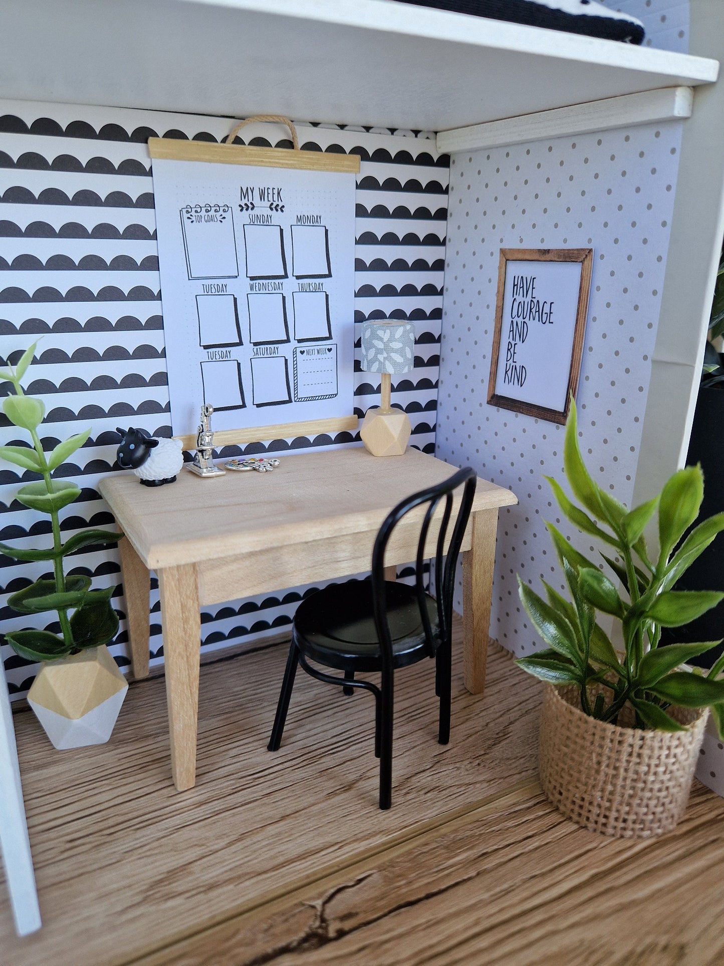 Shades of Fun – Großes Koffer-Puppenhaus