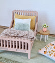 Dolhouse Miniatur-Kinderzimmermöbel im Maßstab 1:12, Cozy Blush, Miniaturbett, Sitzsack (perfekt für die Maus Maileg)