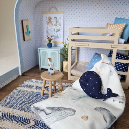 Blue Tide – Kleines Koffer-Puppenhaus