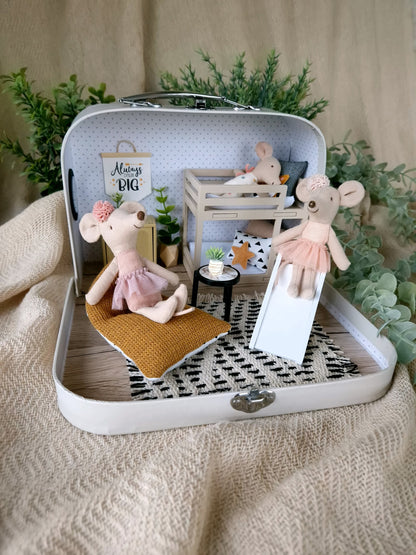 Tiny Joy – Puppenhaus im kleinen Koffer