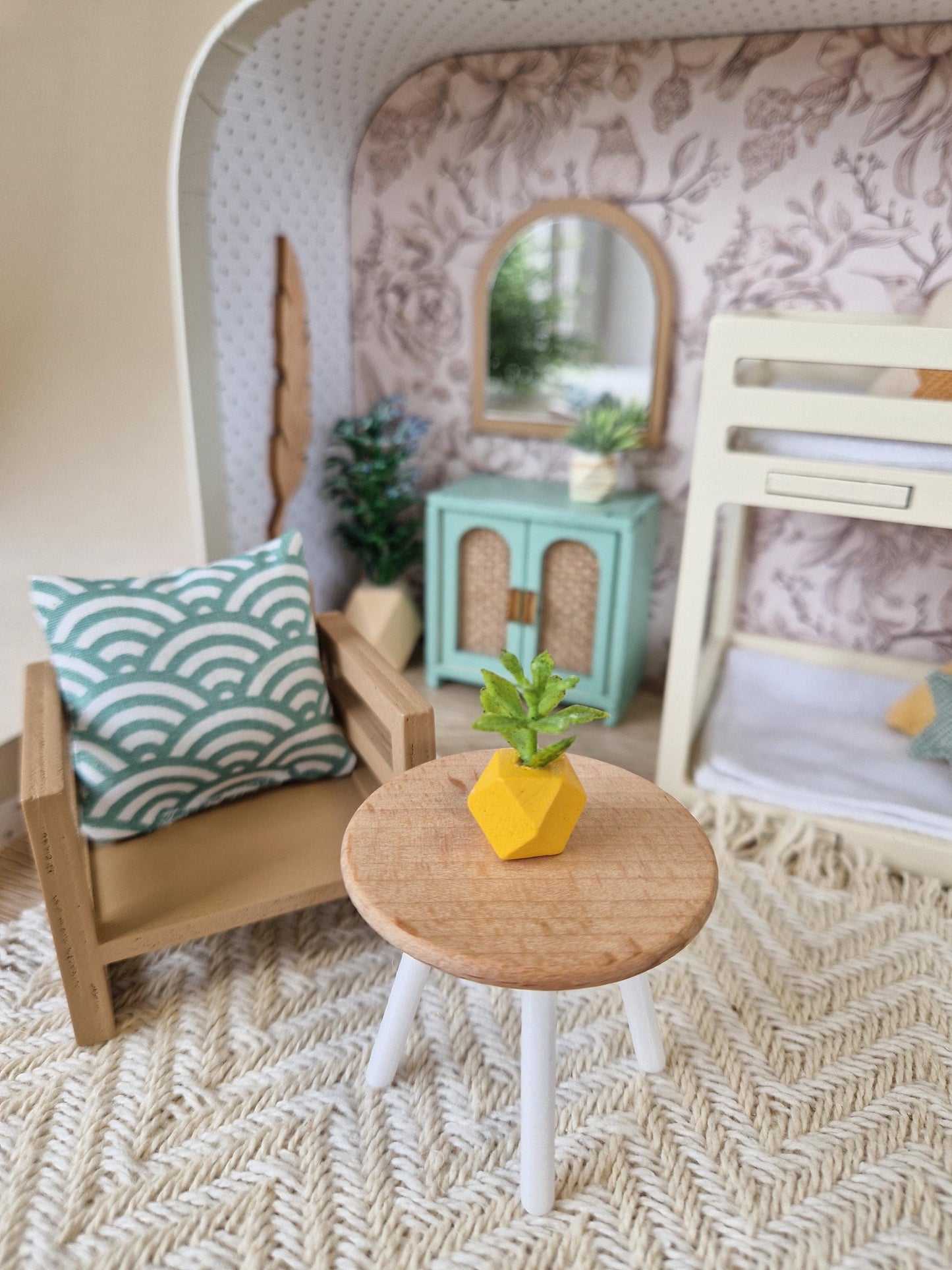 Rosebird Cottage – Kleines Koffer-Puppenhaus