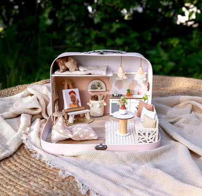 Bohemian – Puppenhaus im mittleren Kofferformat