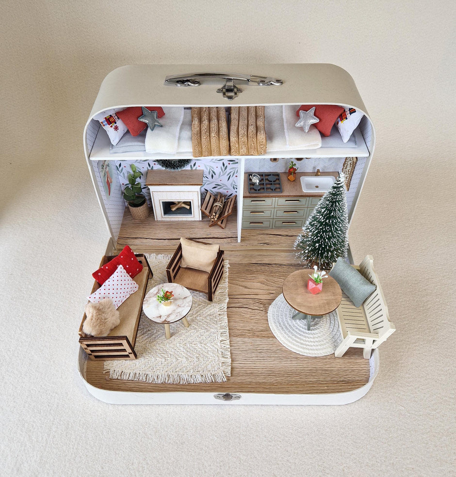 Weihnachtsstimmung – Großes Koffer-Puppenhaus