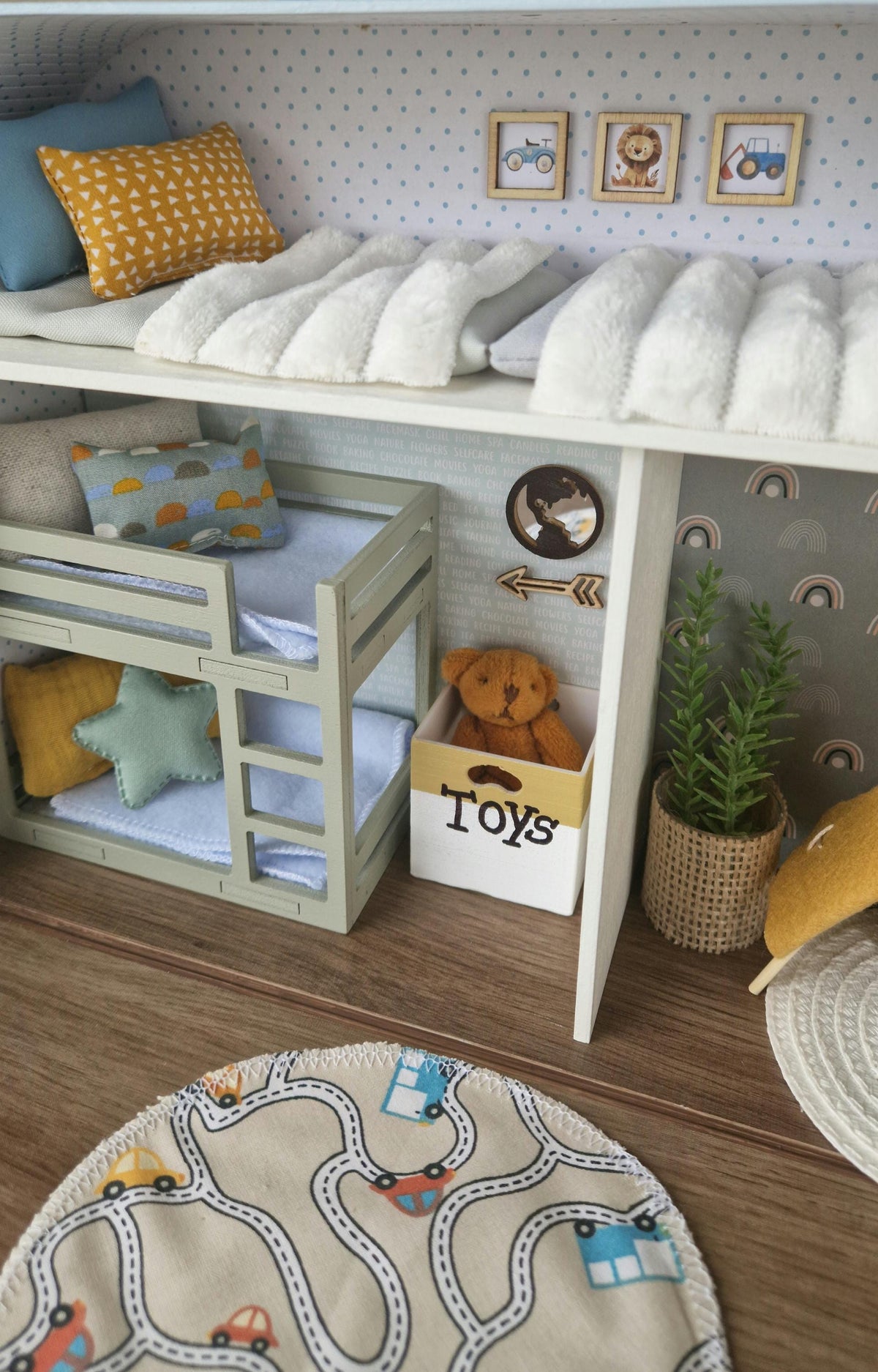 Little Adventurer – Large Suitcase Dollhouse, handmade in Slovenia – photo 6