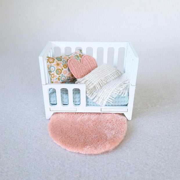 Miniature Baby Crib Set – White, handmade 1:12 miniature – photo 2