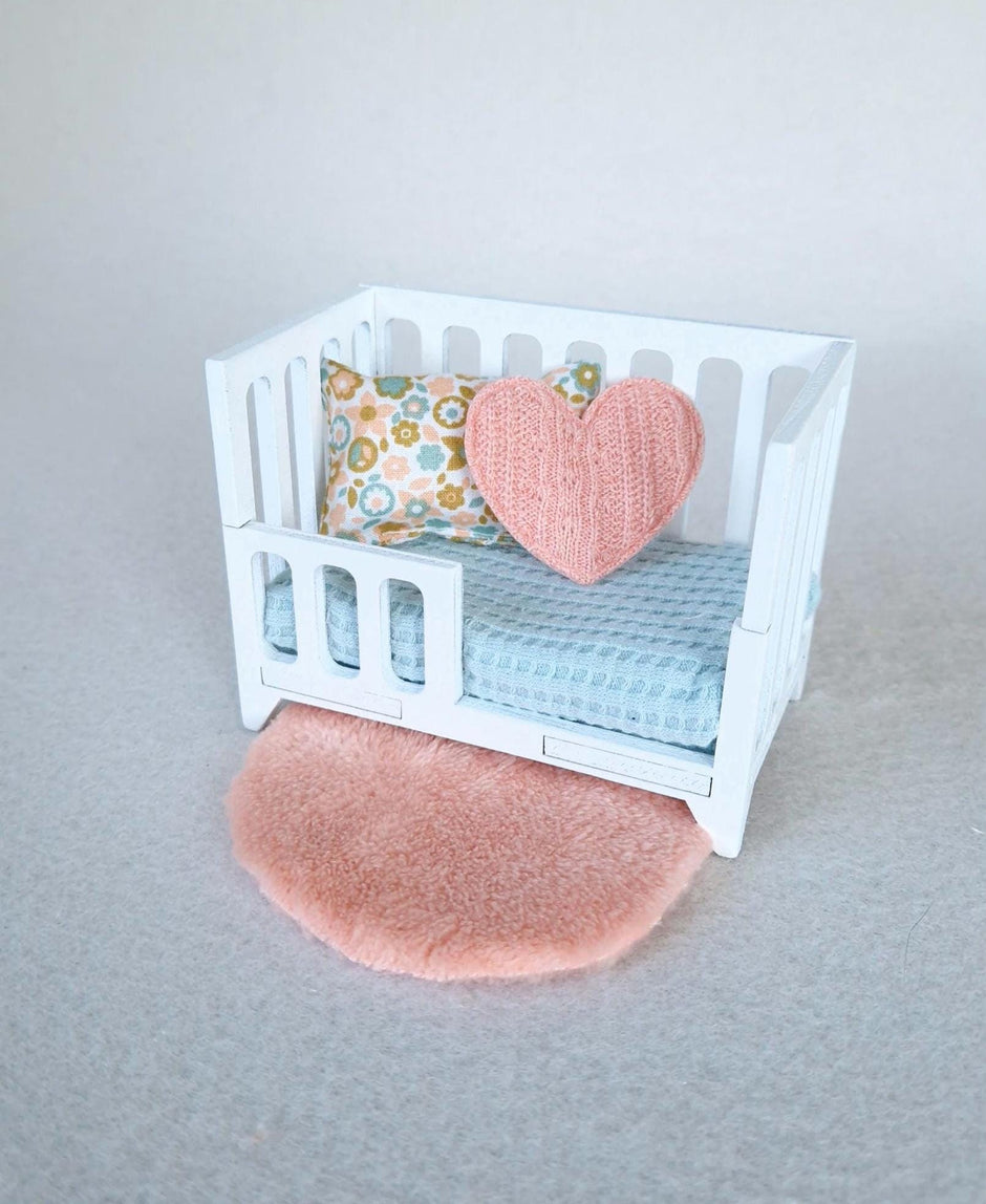 Miniature Baby Crib Set – White, handmade 1:12 miniature – photo 5