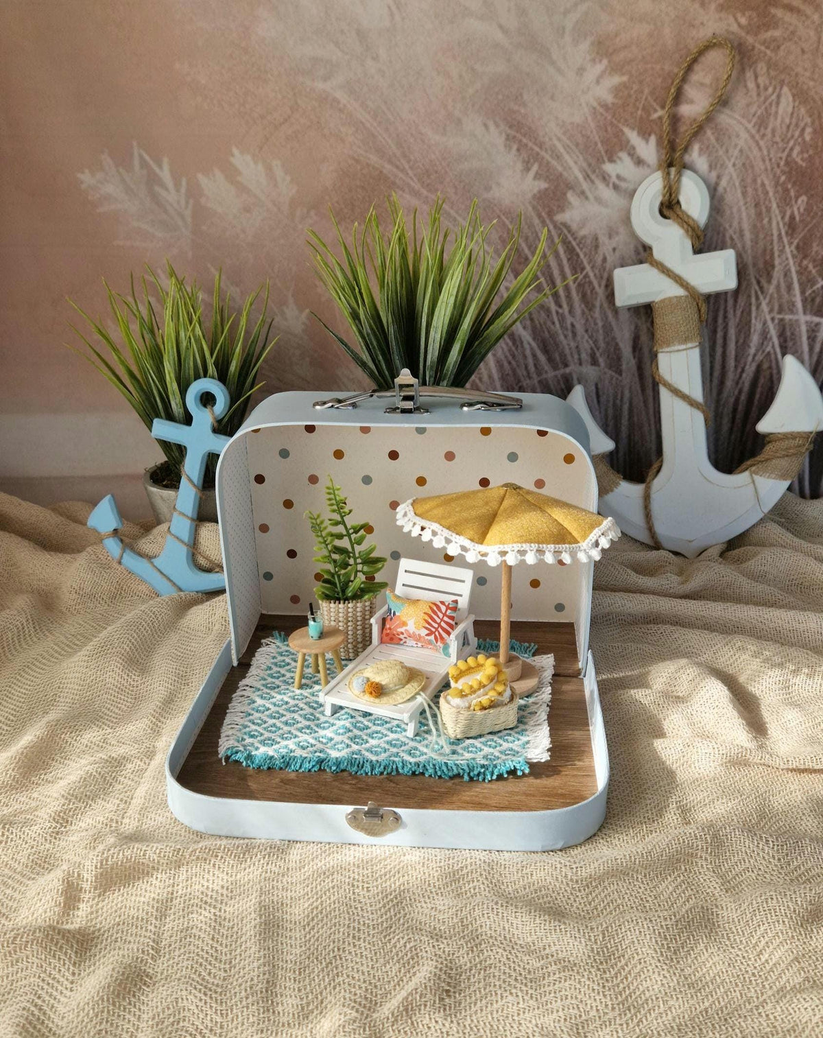 Miniature Beach Lounge Set, 1:12 Scale, handmade – photo 8