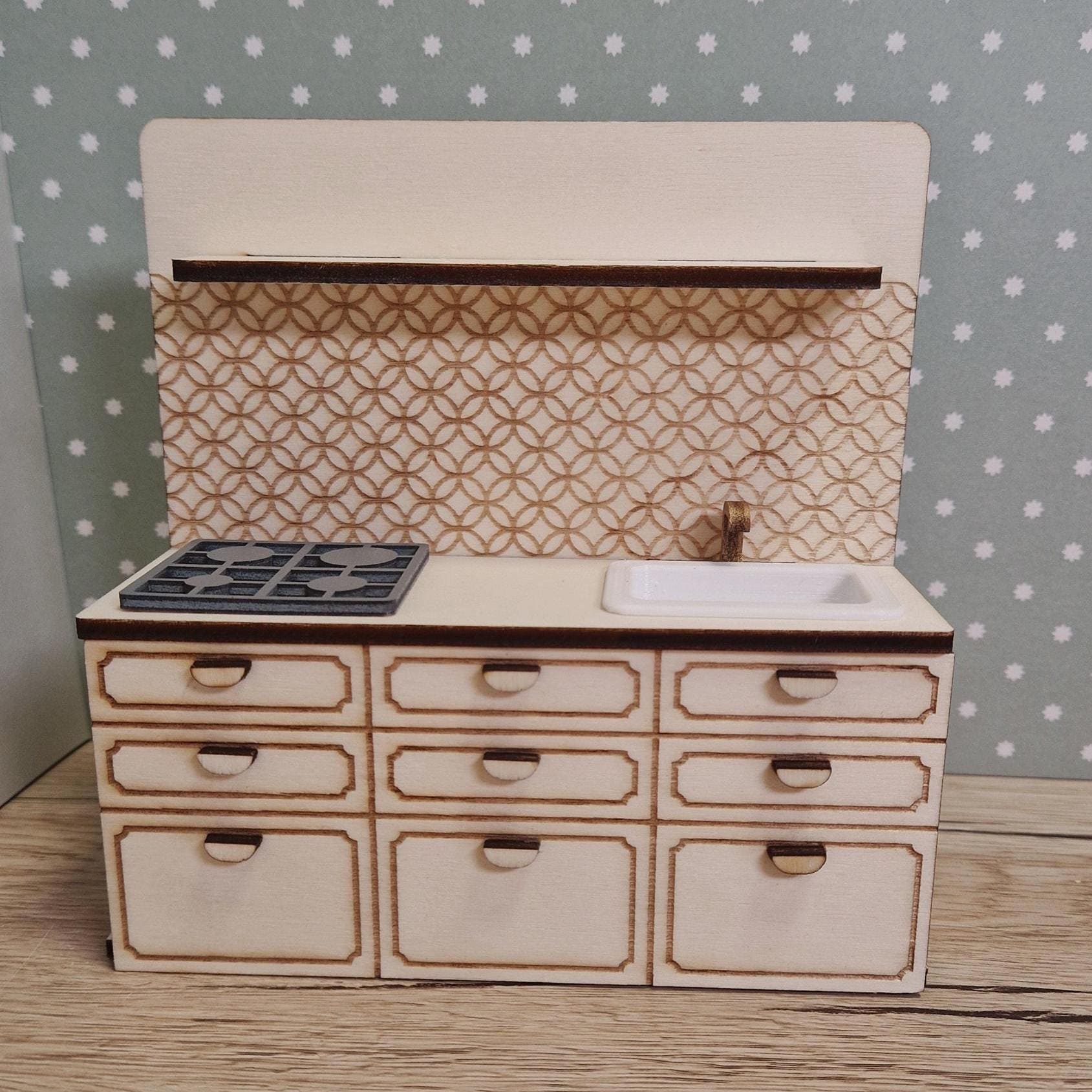 Miniatur-Küchenset zum Selbermachen – Die Landhausküche – Holzmöbel für Maileg & Puppen