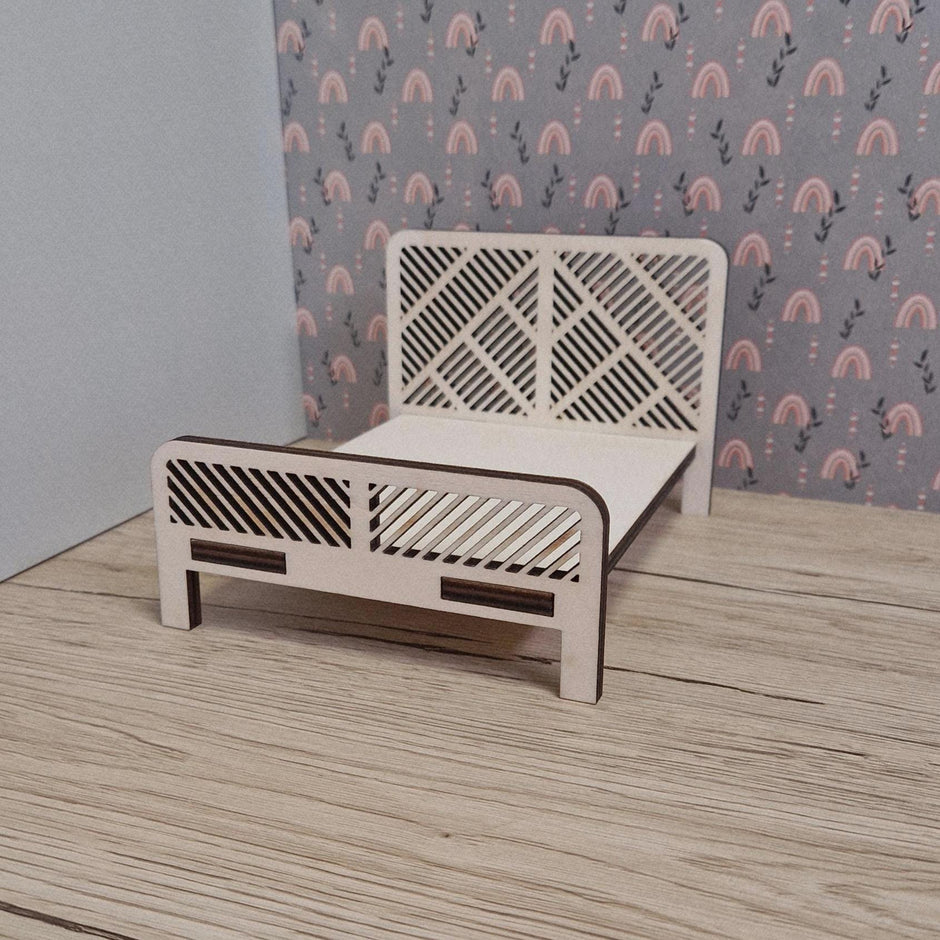 Diagonales DIY-Bett – Miniatur-Puppenhausbett aus Holz