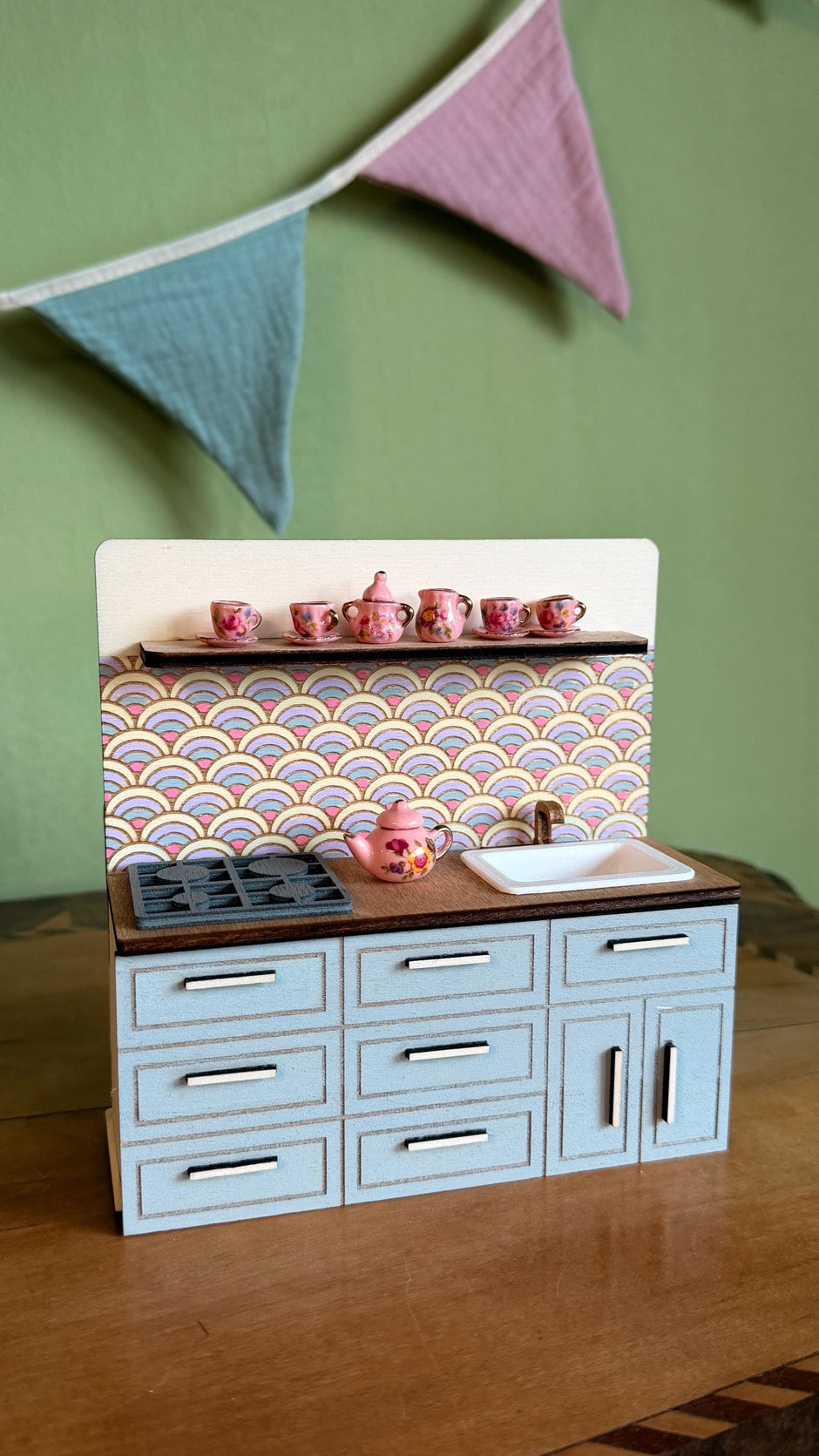 Miniature Kitchen with Hand-Painted Backsplash – Light Blue, handmade 1:12 miniature – photo 5