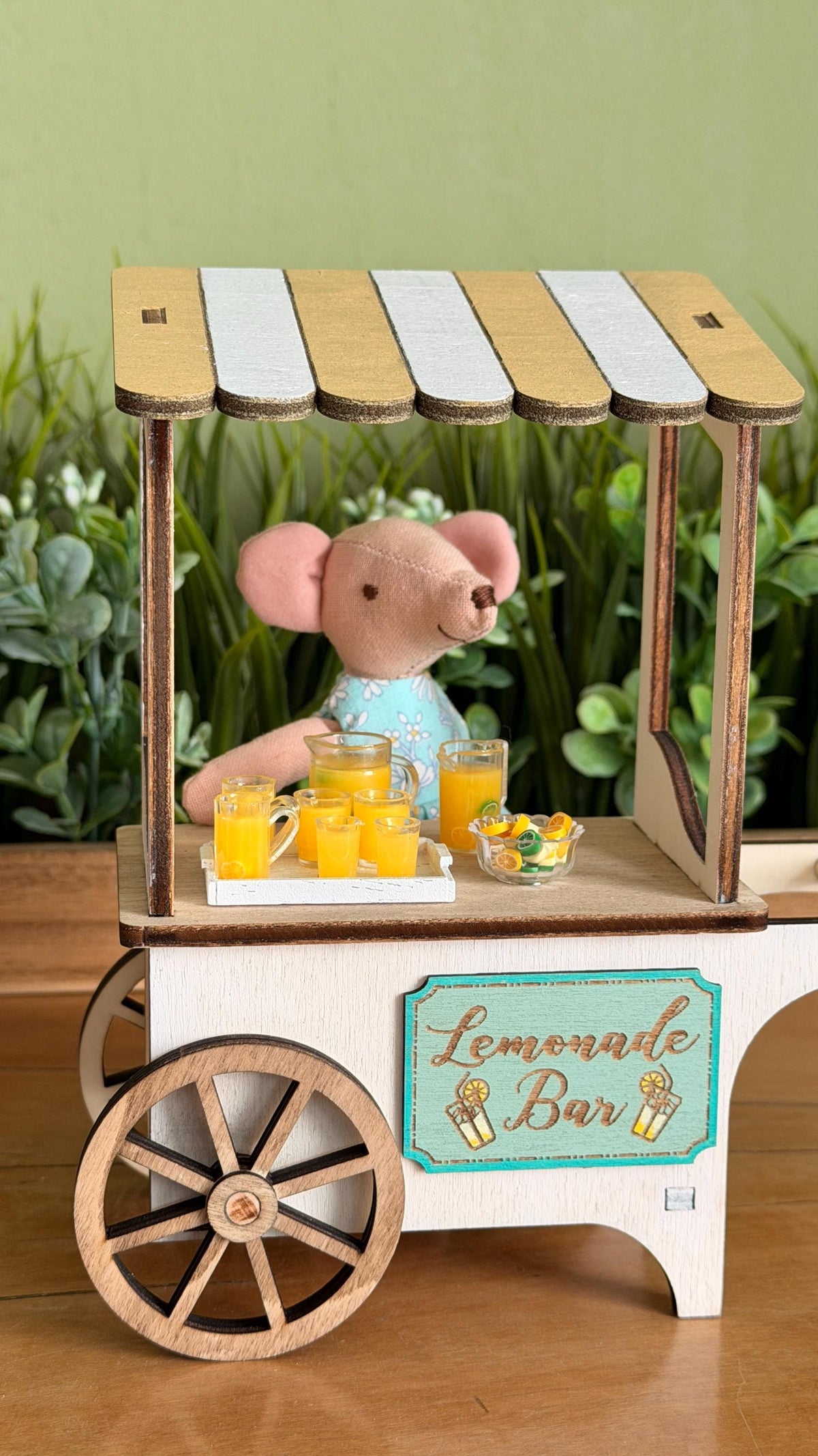 Miniature Lemonade Stand – Rolling Market Cart, handmade 1:12 miniature – photo 3