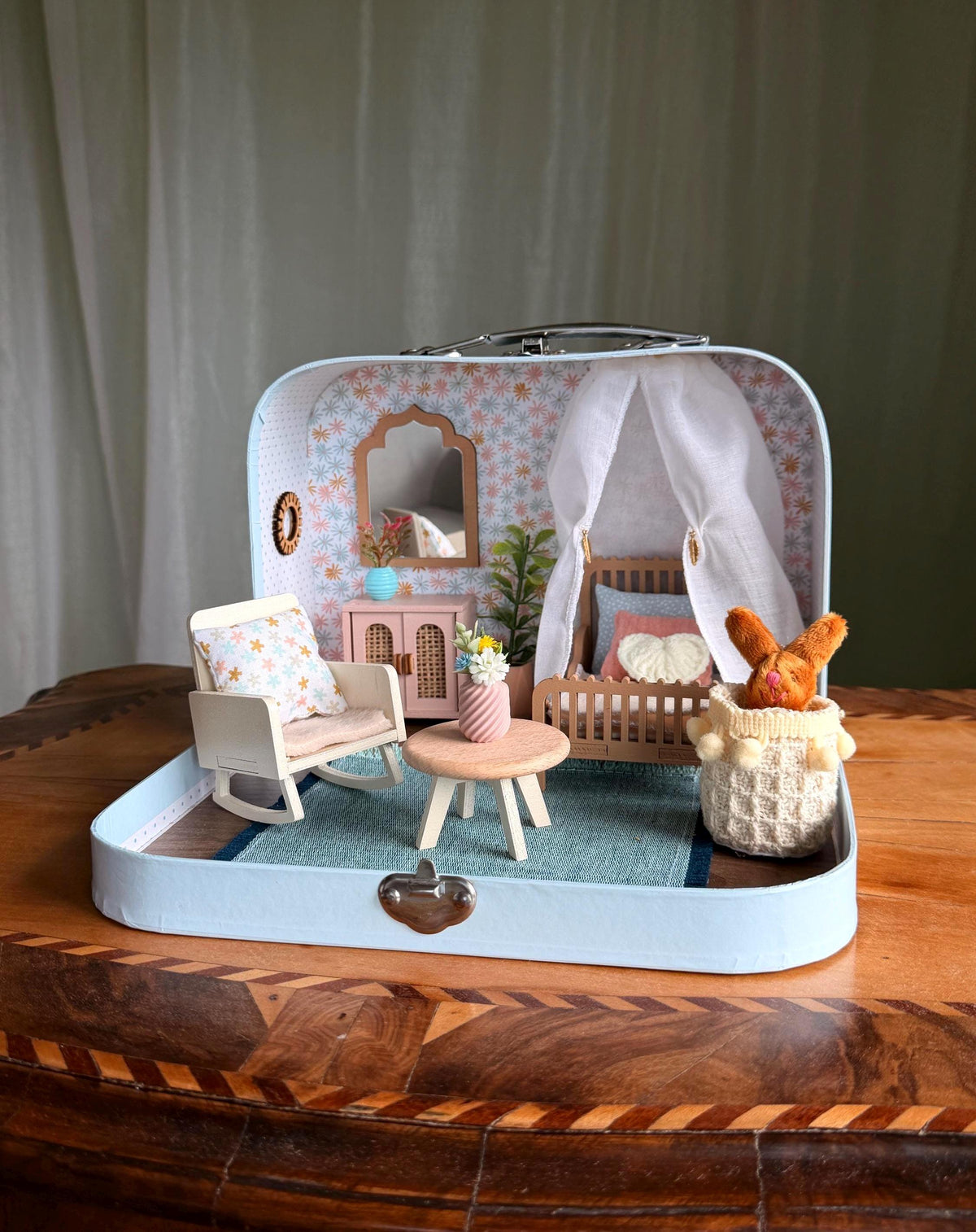 Daydream small suitcase dollhouse with a canopy bed, rocking chair and plush bunny, 1:12 scale