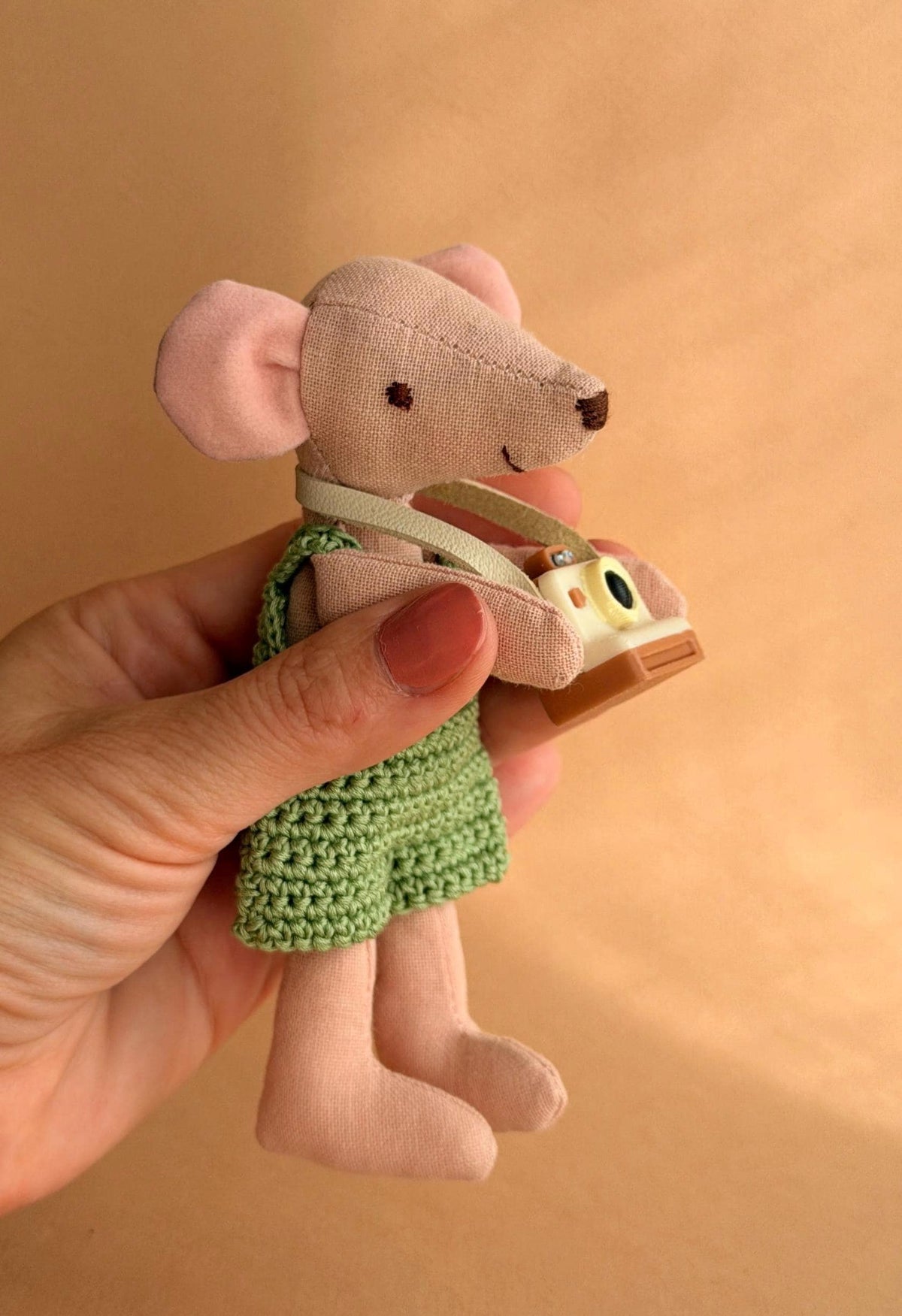 Pip – handmade fabric mouse doll, 13 cm – photo 3