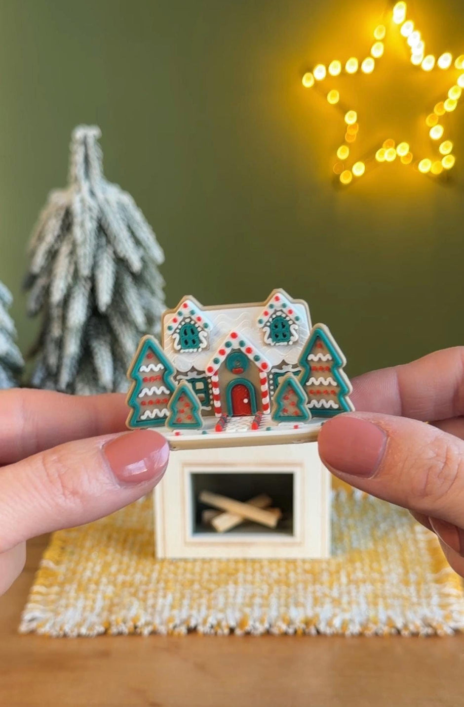 Gingerbread House – Miniature Christmas Set – photo 7