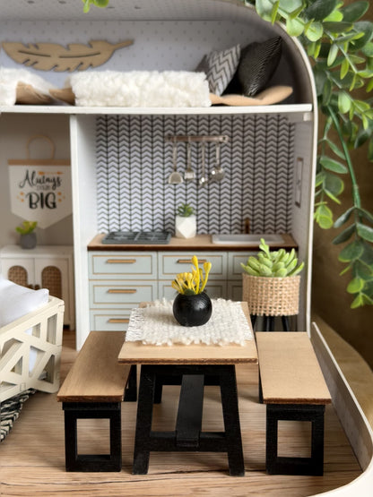 Die Übernachtungssuite – Großes Koffer-Puppenhaus